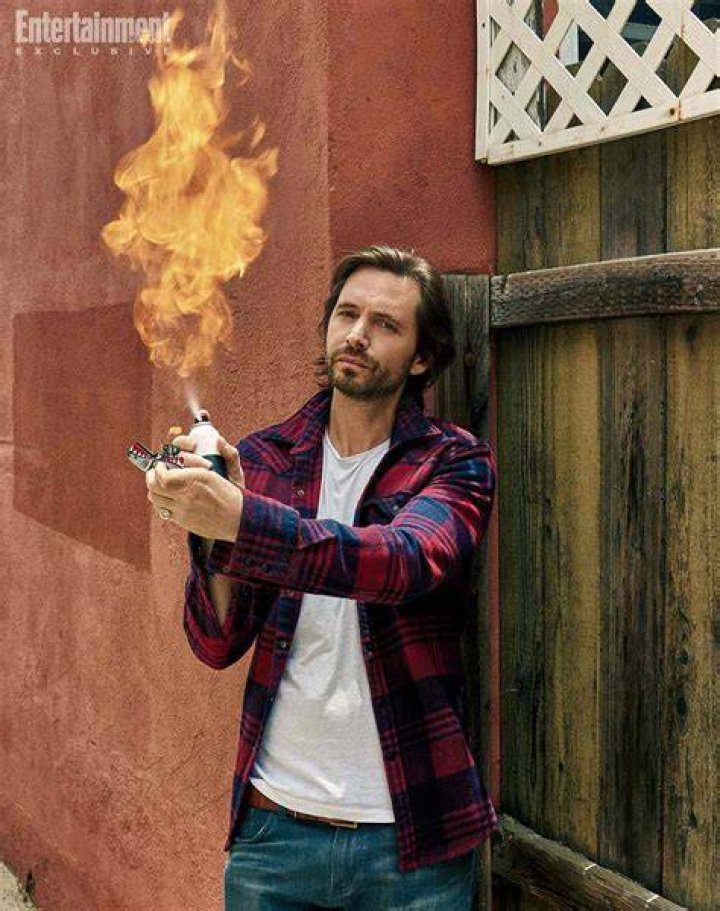 Aaron Stanford Aaron Stanford
