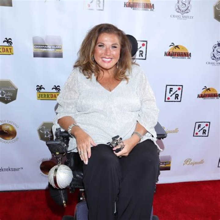 Abby Miller Net Worth
