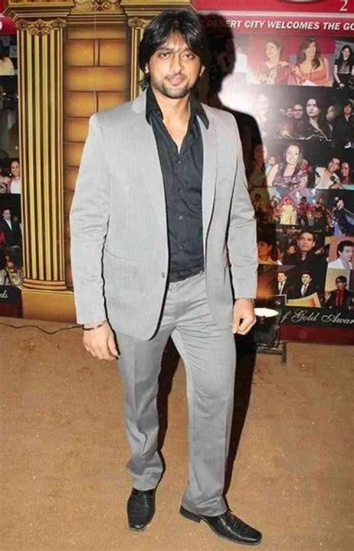 Abhaas Mehta Net Worth