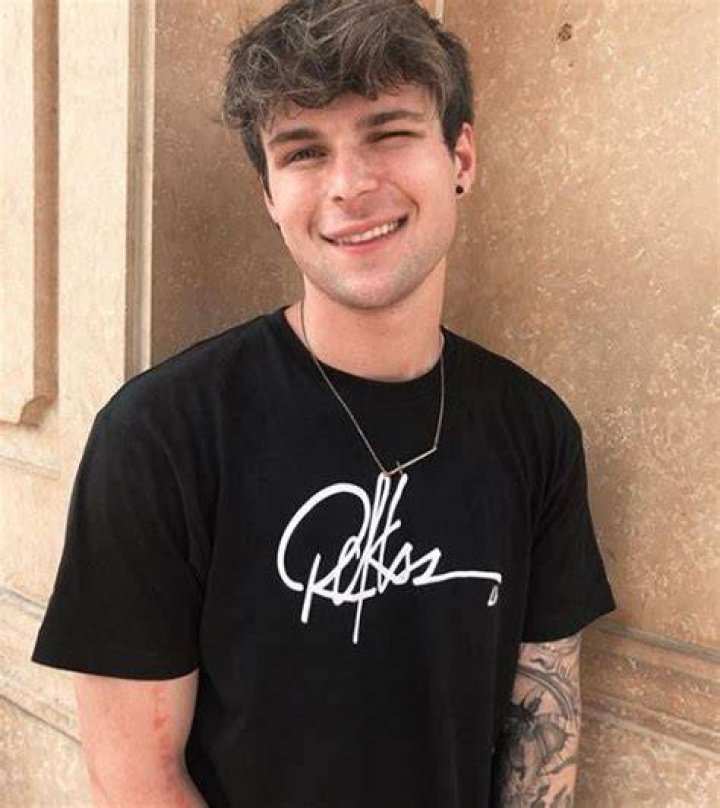 Austin Felt Biography