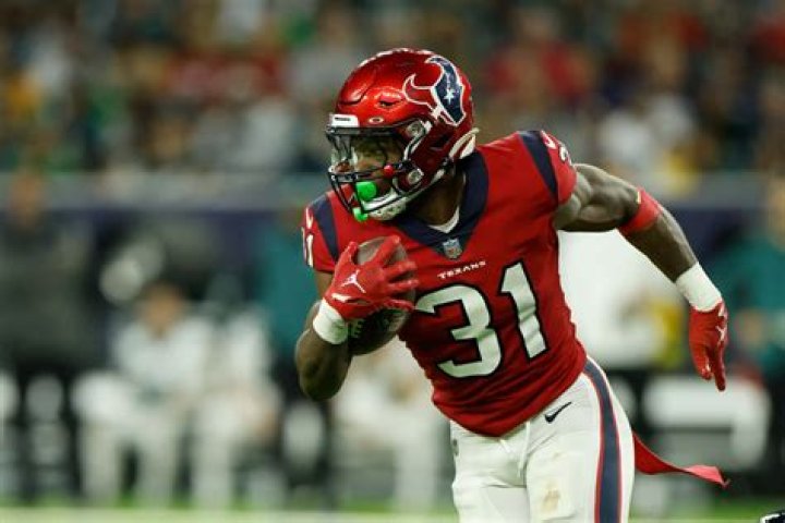 Dameon Pierce contract, salary and net worth explored 1 dameon pierce