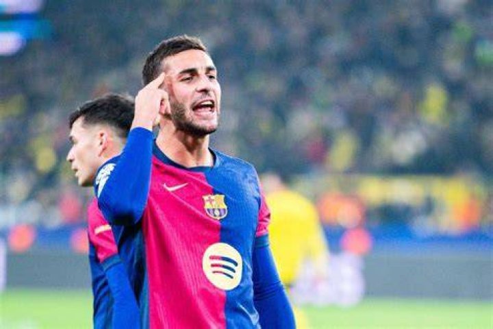 Ferran Torres net worth: Age, height, wife, salary, cars, FIFA 22 stat, transfer fee 1 Ferran Torres
