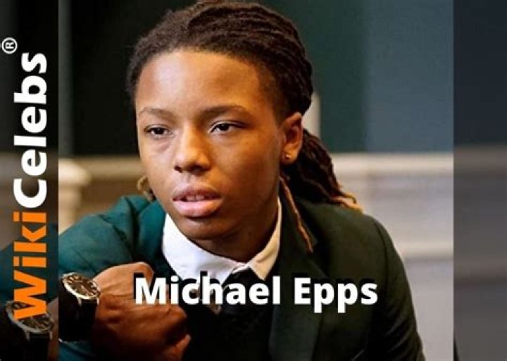 Michael Epps height is 5 feet 7 inches tall