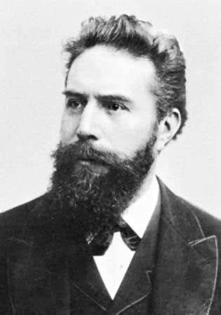 Wilhelm Rontgen Biography